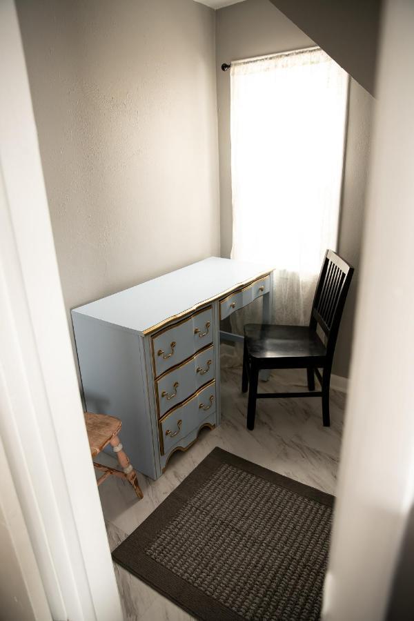 Charming French Studio Apartment Laramie Exterior foto